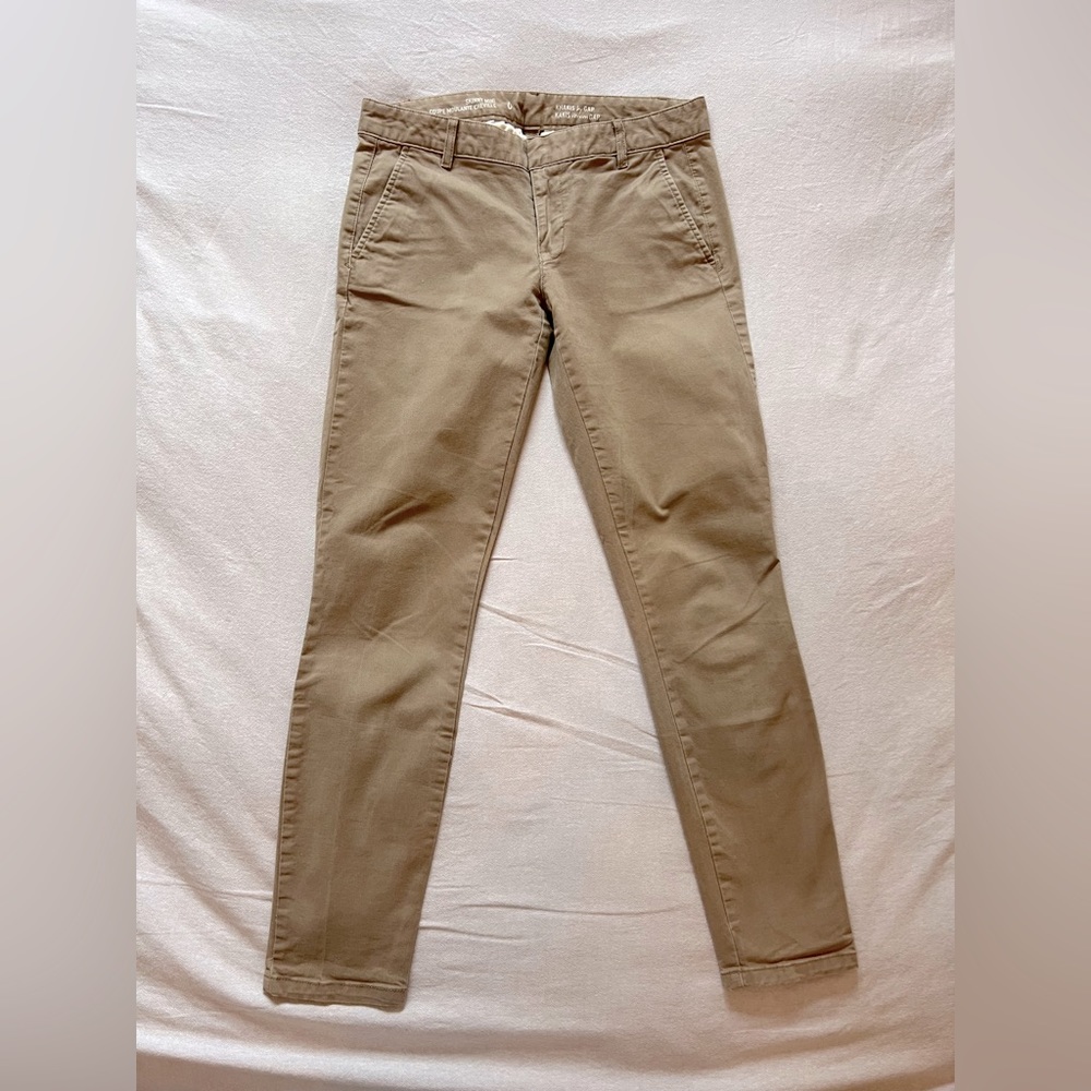 The gap khaki pants size 0